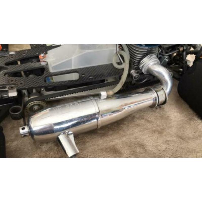 Serpent 966 incl sanwa servos novarossi nu 250,00 incl post