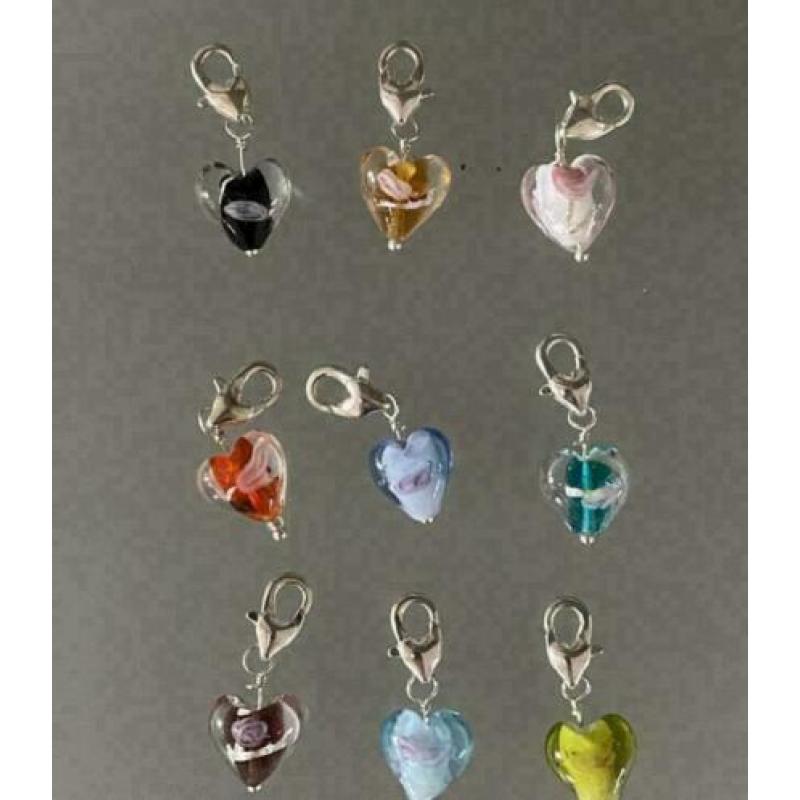 9 stuks bedel met slotje hart met kleur