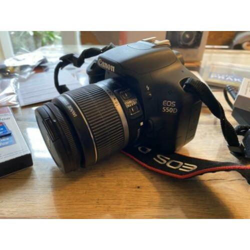 Canon spiegelreflexcamera 550D met extra’s