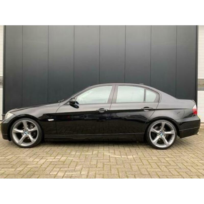BMW 3-serie 325i high exe '07/orgNl/aut/19'lmv/navi/nap/zr m