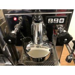 Espressomachine Fiorenzato 1 groep met on-demand koffiemolen