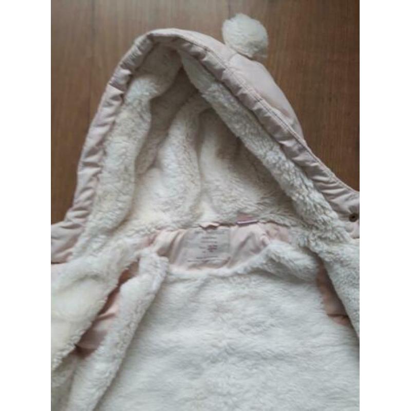 Zara jas maat 92