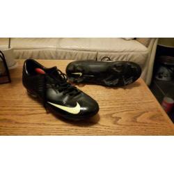 Nike Voetbalschoenen mt 40,5