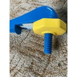 Fisher price opwind muziekmobiel draait niet ( vroeger draai