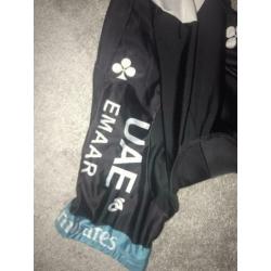 Wielerkoers teamkleding broekje shirt fietskleding M/L
