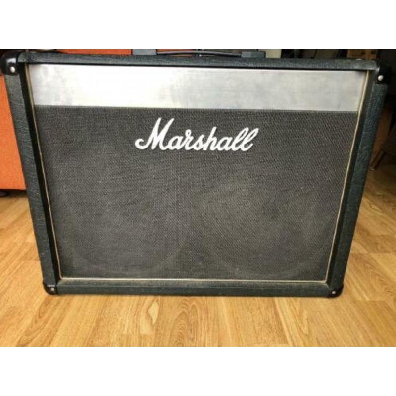 Marshall 2x12 cabinet