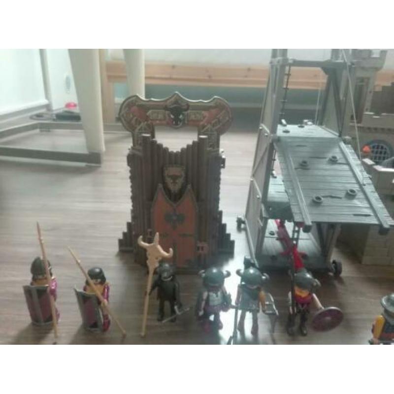 Playmobil kasteel met soldaten