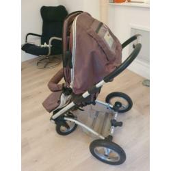 Musty kinderwagen GRATIS
