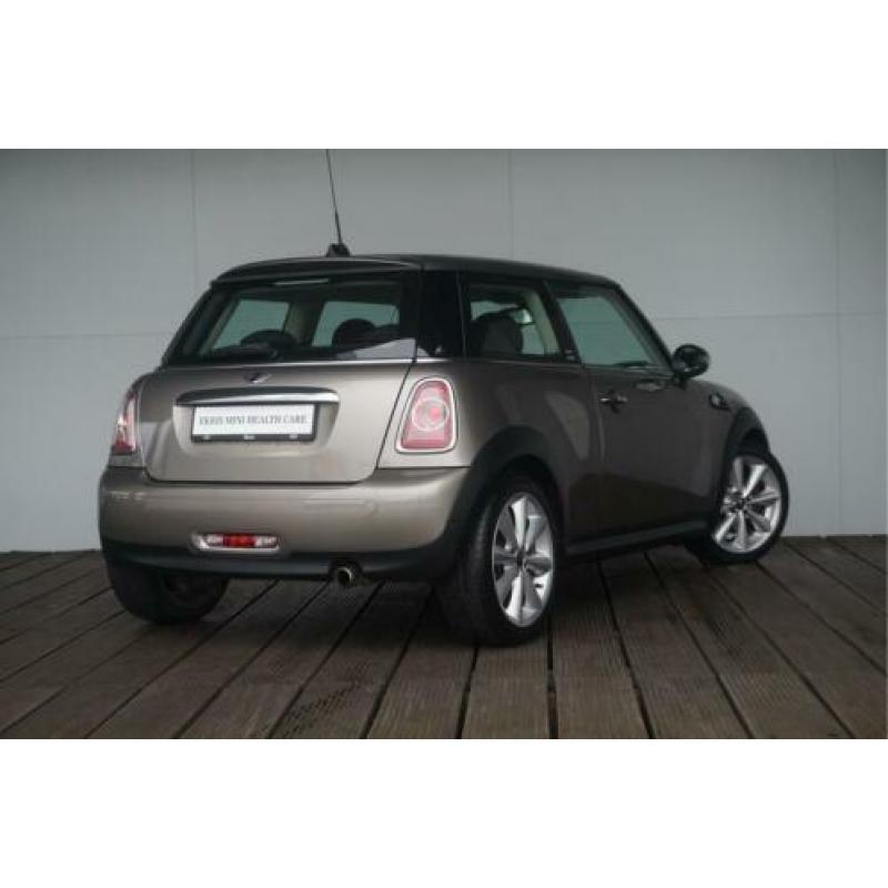 MINI 3-deurs One Holland Street + Wired (bj 2013)