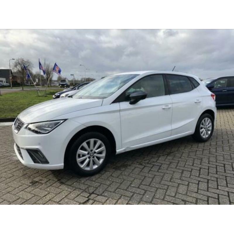 Seat Ibiza 1.0 TSI 95PK Xcellence Plus (08/2019) NAV APP CAM