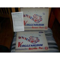 Vlaggenalbum de hele Wereld deel 1 en 2 met ruil formulier