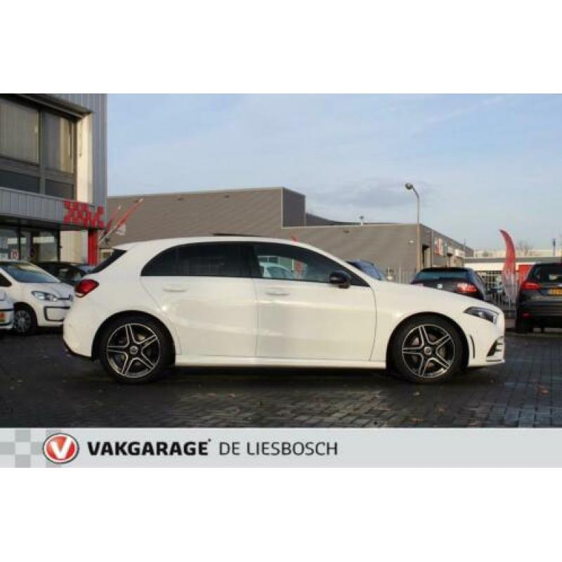 Mercedes-Benz A-klasse 200 Business Solution AMG Night Upgra