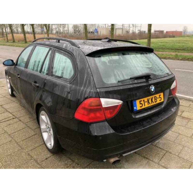 BMW 3 Serie Touring 320d Executive leer, navi (bj 2007)