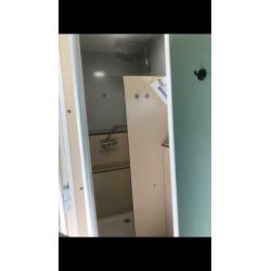 Sanitair Container