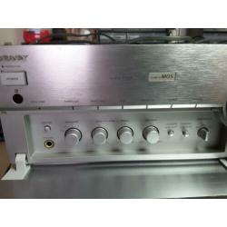 sony power mosfet versterker ta-fb940r zilver. met foutje.