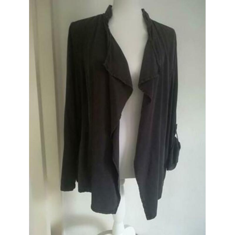 Nieuw met kaartje omslag vest M&S maat 44