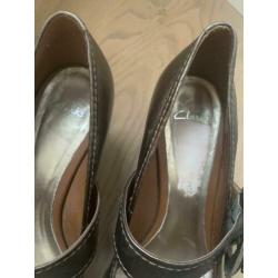 Bruin metallic Clarks pumps mt 40 weinig gedragen