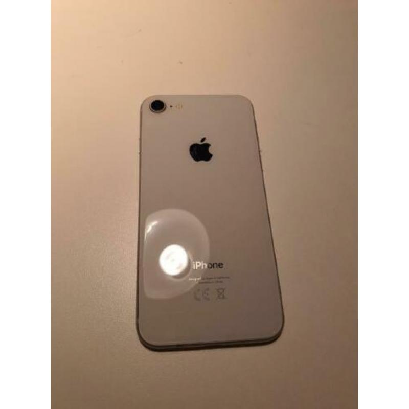 Apple iPhone 8 64GB Silver inclusief doos