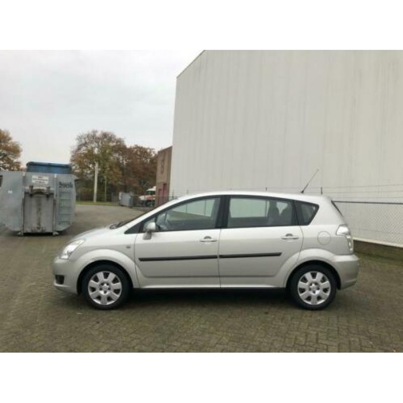 Toyota Corolla Verso 1.6 VVT-i Terra nwe koppeling, 158.000k