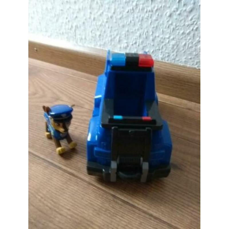 Paw patrol ultimate rescue auto met chase