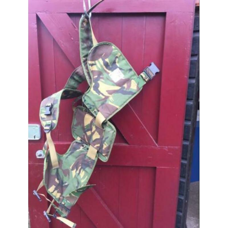 Militaire harnas/body protector