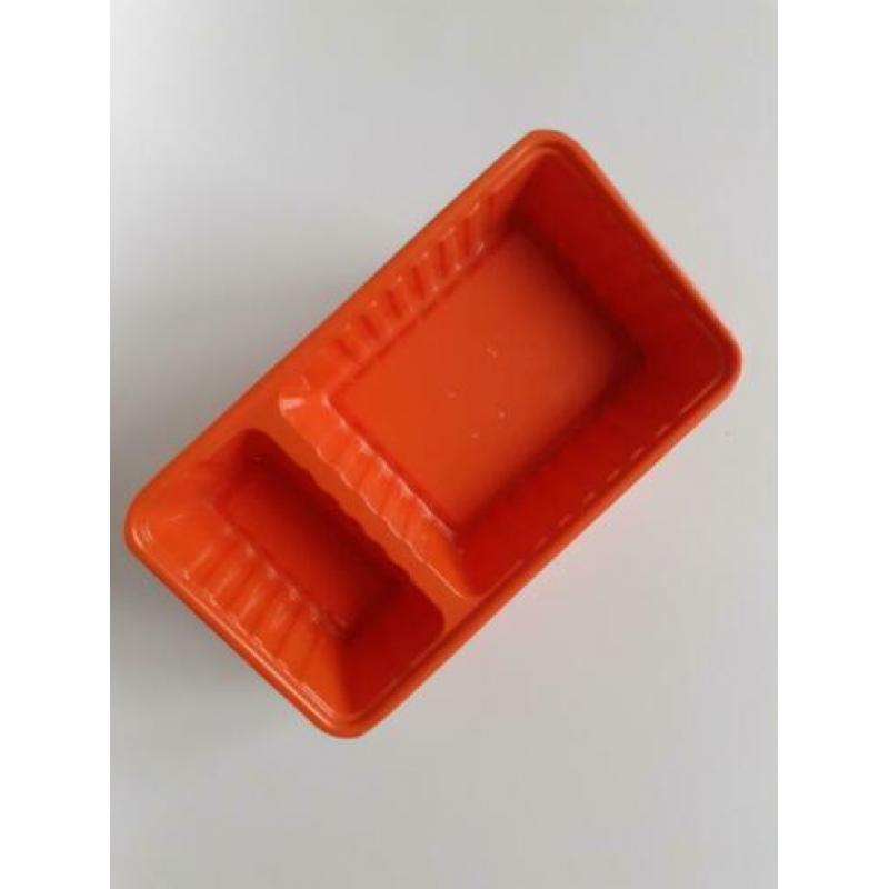 5 leuke frietbakjes van plastic in oranje