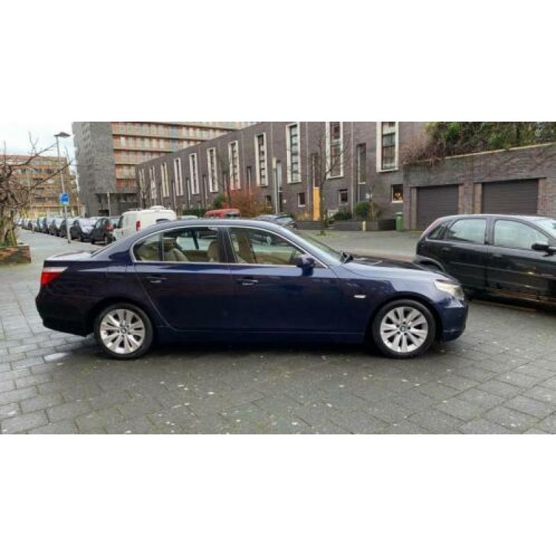 BMW 5-serie 520i Executive