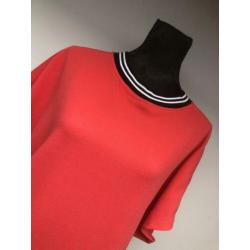 Superleuk rood jurkje sportieve boorden LADIES LADIES 54/56