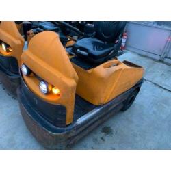 Still R06 met GEL ACCU en NIEUWE acculader STILL R06 electro
