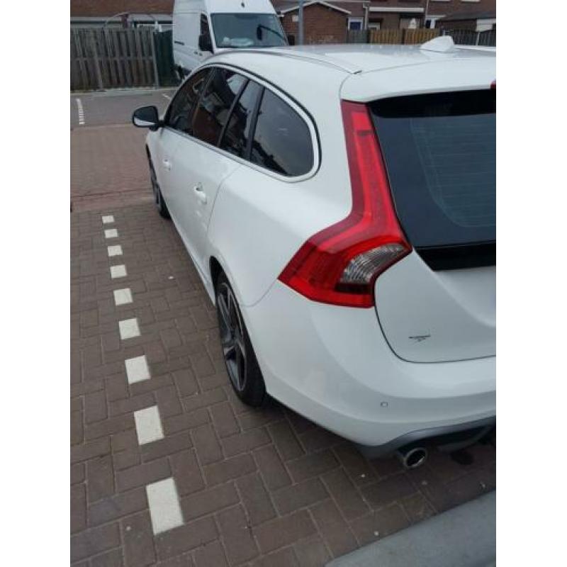 V60 R design Full optie ice white
