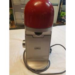 Keukenmachine Kenwood zonder kom.