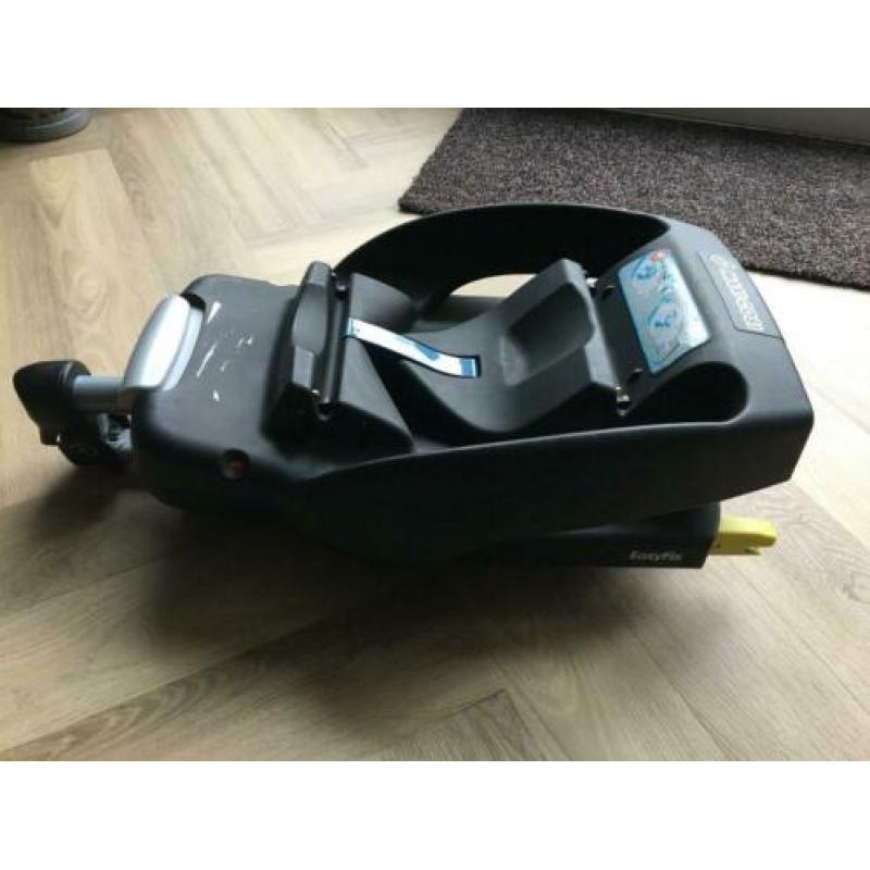 Maxi Cosi IsoFix EasyFix base en evt. Maxi Cosi CabrioFix