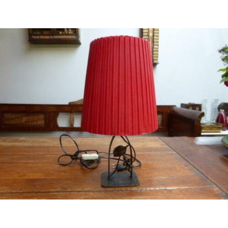 Art deco smeedijzeren lampje