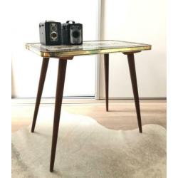 Bijzonder mooie vintage tafel ( Pastoe ? )