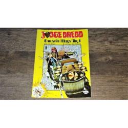 Judge Dredd 1, Onrust in Mega City.
