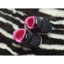 Baby schoenen maat 17
