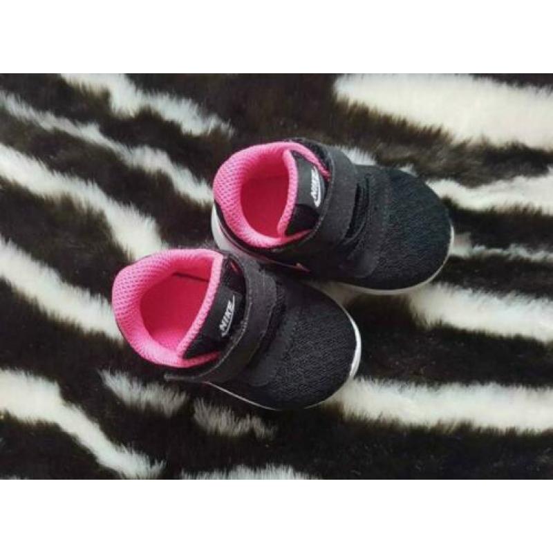 Baby schoenen maat 17