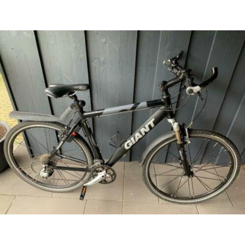 Nette Giant mountainbike hybride fiets