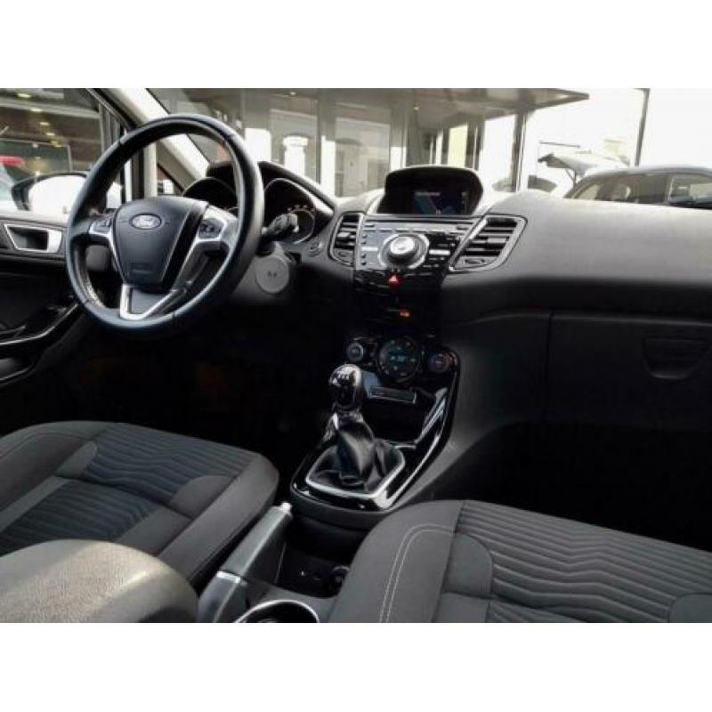 Ford Fiesta 1.6 TDCi GRATIS 1JAAR RENTEVRIJ LENEN!