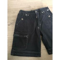DOERAK korte bermuda broek blauw zeer netjes mt 140 ZD