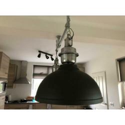 Industriële eetkamer lamp