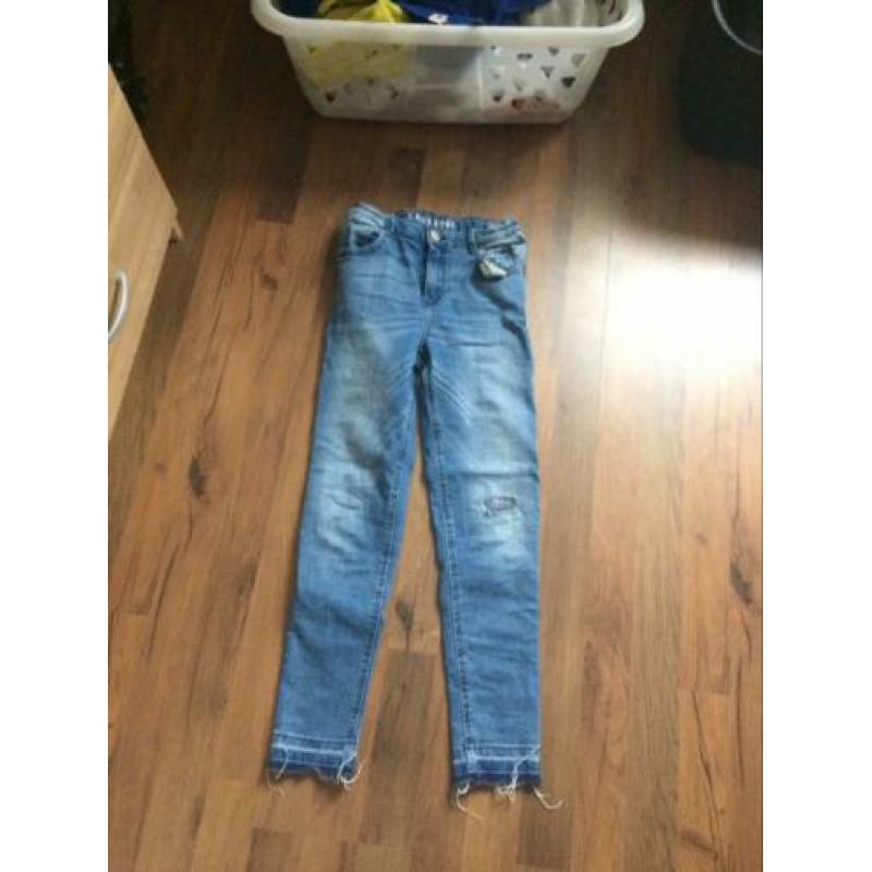 Blue Ridge jeans maat 152
