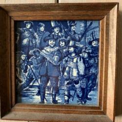 Mooi Delfts blauw tegeltje van Rembrandt. De Nachtwacht.