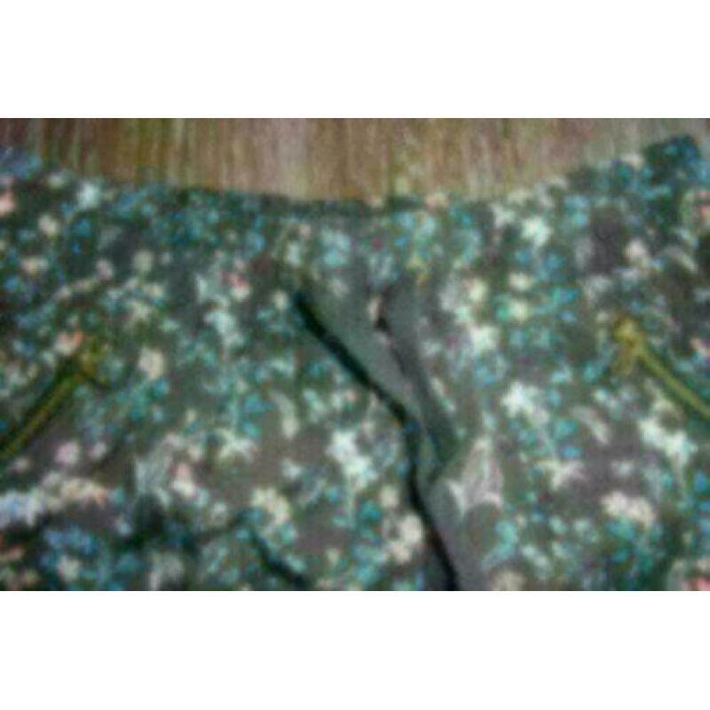Leuke short mt 152 bruin/bloemetjes,elastische taille