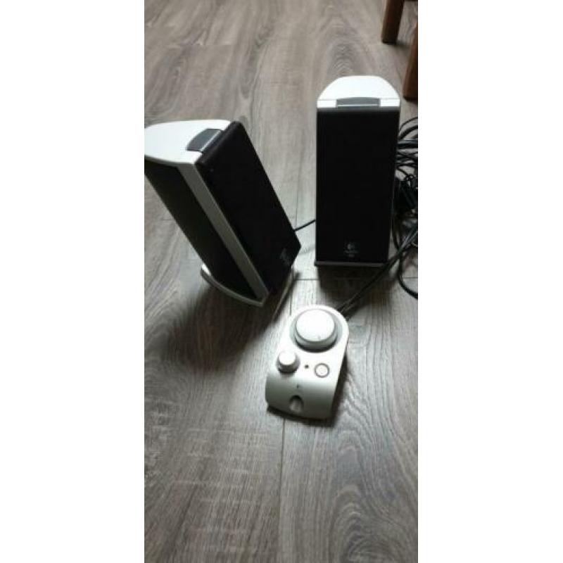 Logitech speakers Z-2300