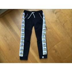 Z8 jogging broek maat 122
