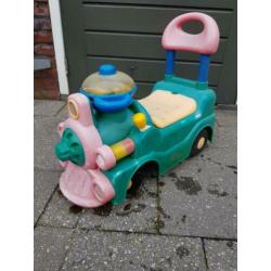 3 stuks loopauto / buitenspeelgoed