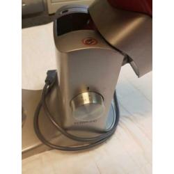 Keukenmachine Kenwood zonder kom.