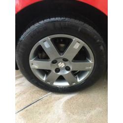Suzuki swift 4x100 banden 15 inch