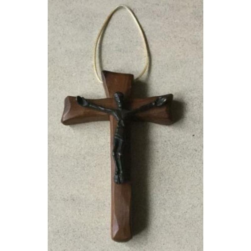 Miniatuur crucifix brons op olijfhout gesigneerd G.Moulié